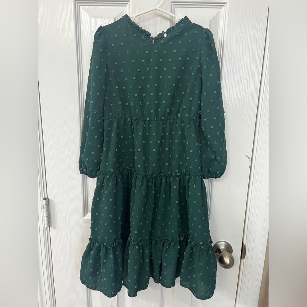 Xopeac Size 5/6 girls Forest Green Tiered Dress
